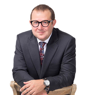 Игорь РЫЗОВ - бизнес-тренер, управленец, практик,автор книги бестселлера Жесткие переговоры