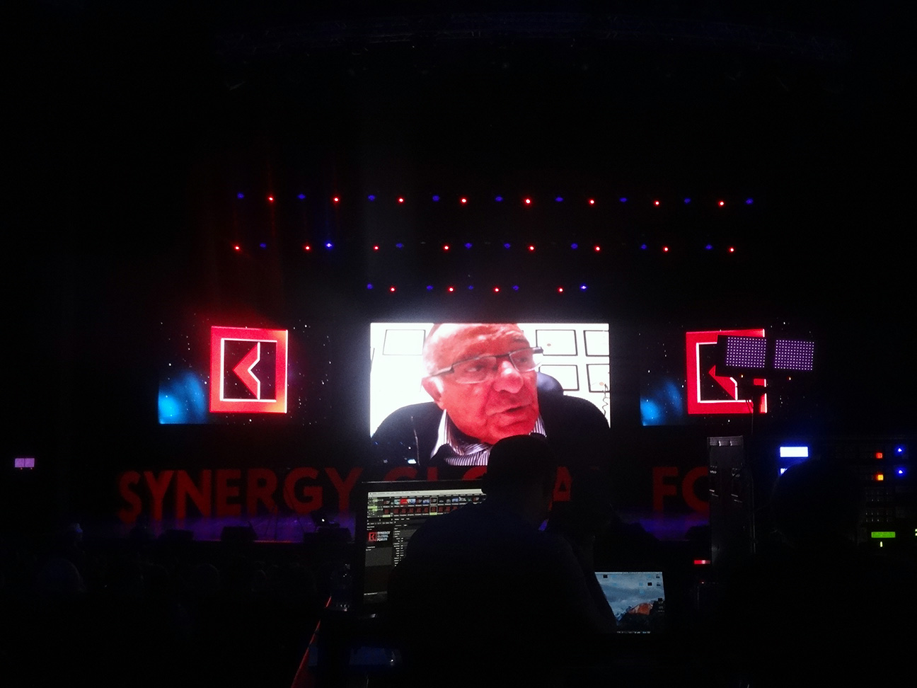 Ицхак Адизез